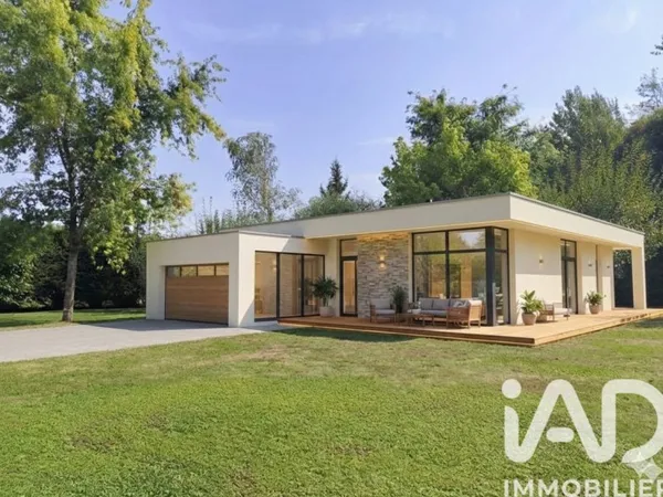 Terrain 780 m²