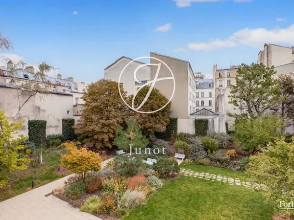Paris 11e - SAINT-AMBROISE / RUE SAINT-MAUR - Appartement - 4 pièces - 93,09m² Carrez - 3 chambres -