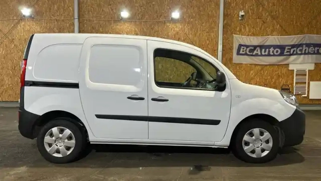 Renault Kangoo express blue dci 80 — photo 6