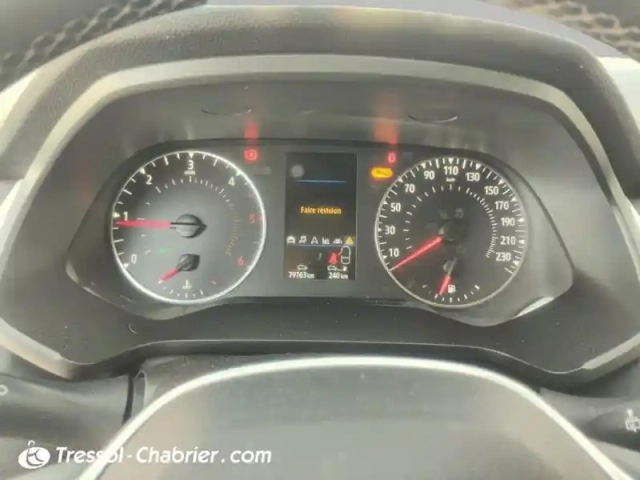Renault Captur blue dci 95 business — photo 14