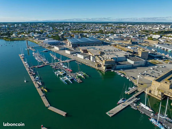 Bureaux 90 m² LORIENT