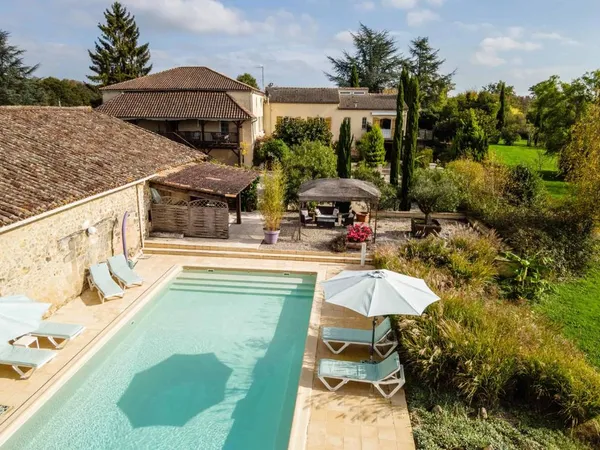 Maison de luxe 14 pièces 410 m²