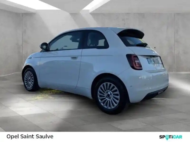 Fiat 500 e 118ch pack confort my23 — photo 6