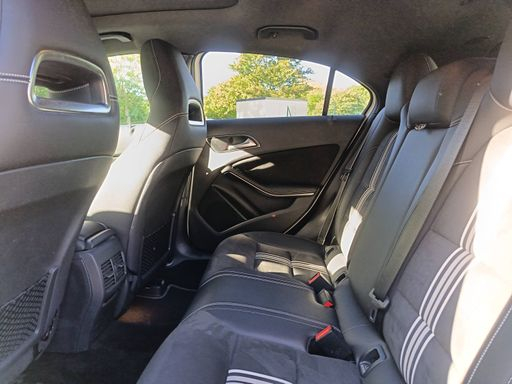 Mercedes Classe A 2.0 250 211 7G-DCT - Whiteart Edition – 2017 – 91000 km – Essence – Boîte Automatique — photo 8