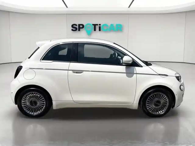 Fiat 500 e 118ch my23 — photo 7