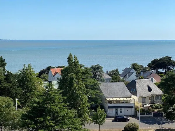 SAINT NAZAIRE TRES BELLE VUE MER POUR CE T4 DE 105M2 SITUE E