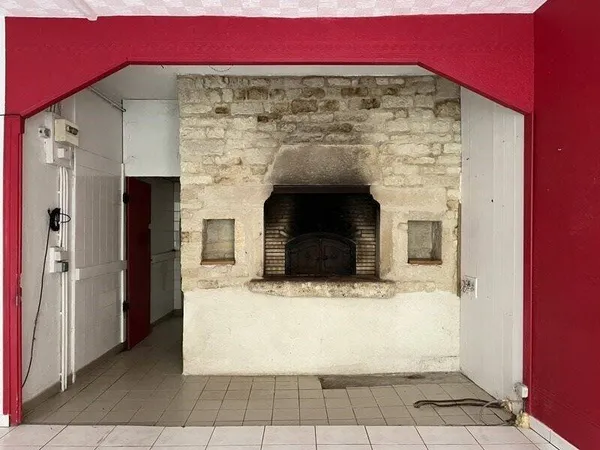 Maison 450 m²