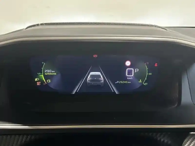 Peugeot 208 1.2 100 gt line eat8 i-cockpit gps camera led — photo 15