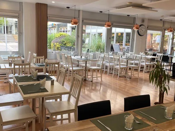 Fonds de commerce restaurant zone d activités des milles