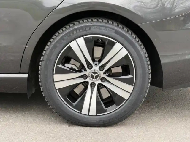 Mercedes Classe C berline 300 de hybrid eq business line — photo 39