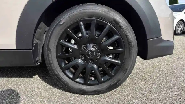 Mini Mini hatch 5 portes cooper 136 ch dkg7 — photo 16