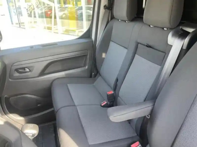 Opel Vivaro fg m 2.0 bluehdi 145ch pack premium connect — photo 11