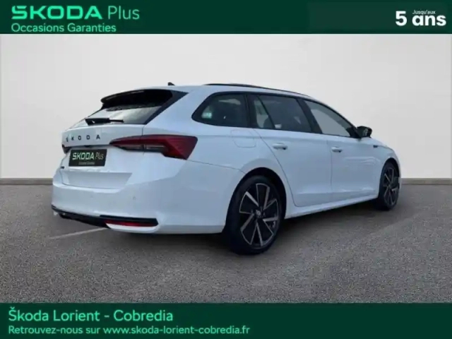 Skoda Octavia combi 2.0 tdi scr 150ch sportline dsg7 — photo 5