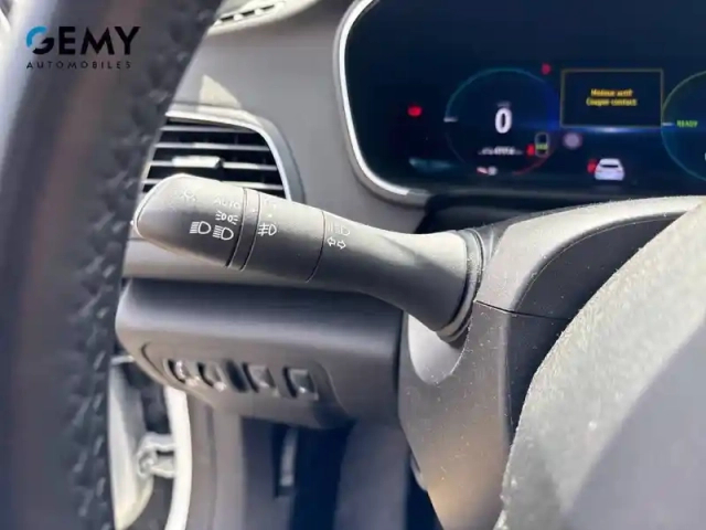 Renault Megane mégane iv berline e-tech plug-in hybride 160 - 21n — photo 18