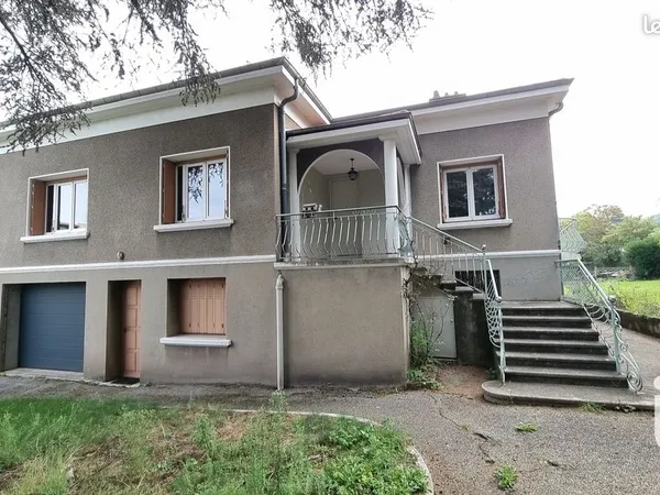 Maison 5 pièces 141 m²