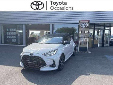 Toyota YARIS Toyota Yaris 116h GR Sport 5p MY22
