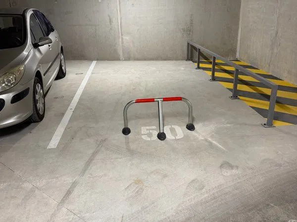 Place de parking souterrain
