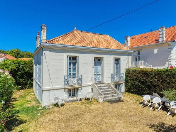 Maison 5 pièces 141 m²