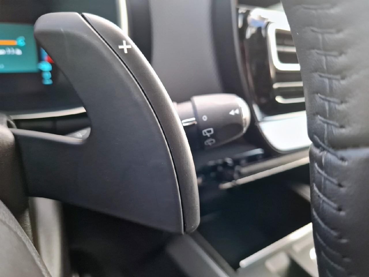 Citroën C5 Aircross hybrid rechargeable 180ch shine e-eat8 — photo 17