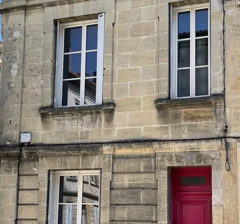 Maison à louer avec 3 chambres dans le centre ville de Libourne