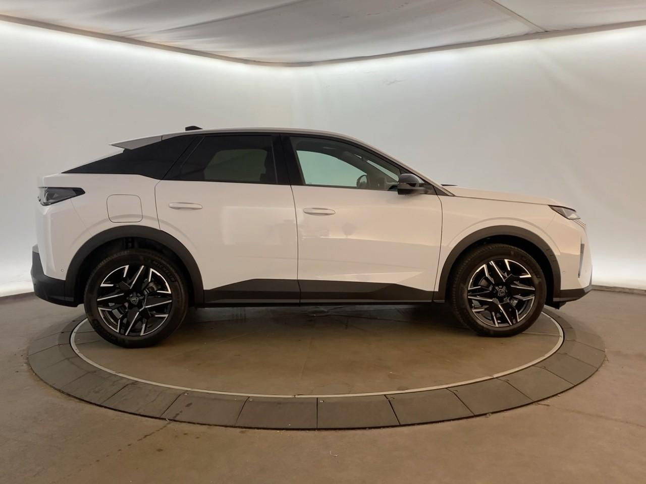 Peugeot 3008 hybrid 145 e-dcs6 allure — photo 4