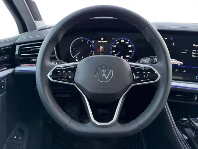 Volkswagen Touareg 3.0 v6 ehybrid 381ch tiptronic 8 4motion — photo 16