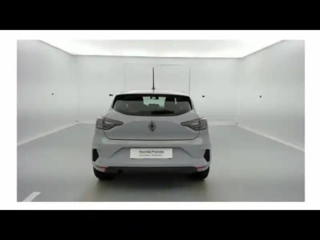 Renault Clio 1.0 tce 90ch evolution - 24 — photo 10