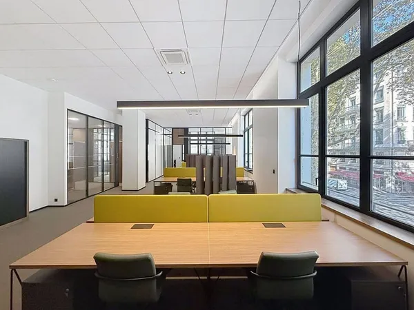 Bureaux 177 m²
