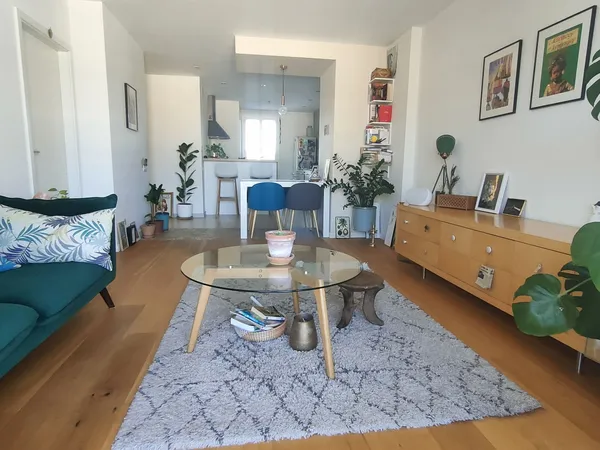Loue pour 1 mois appartement 2 pièces / Galeries Lafayette