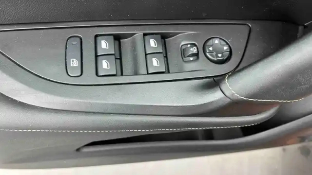 Peugeot 2008 puretech 130 s&amp;s eat8 — photo 105