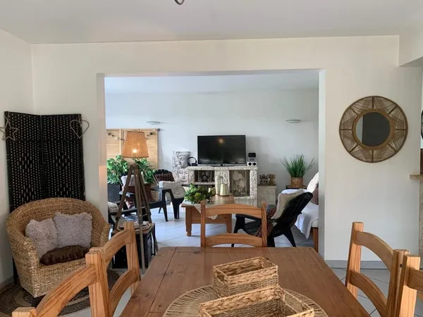 Maison de 150 m2 - 3 ch - Jardin et garage