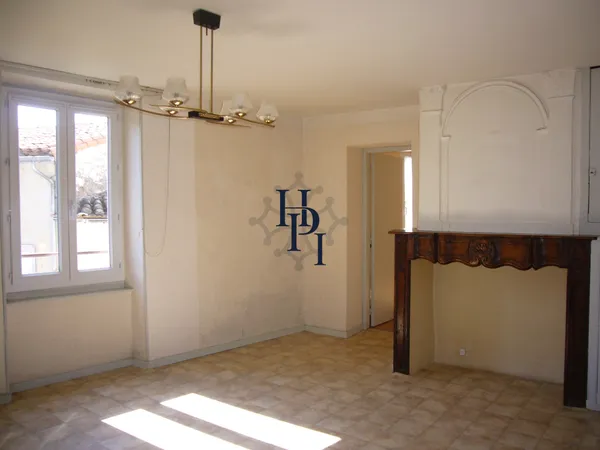 St Affrique, appartement T3 en deuxième étage.