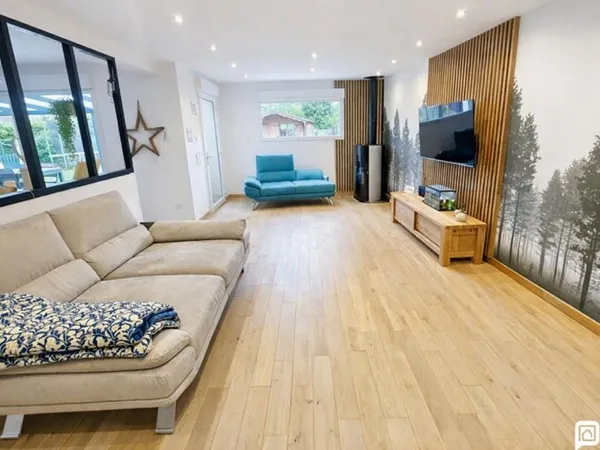 Maison 5 pièces 152 m²