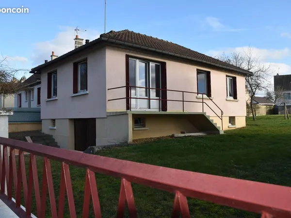 Pavillon 4 pièces sur sous-sol