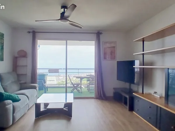 T3 meublé de 57 m² (+varangue et parking) - Colline des Camélias, Saint-Denis