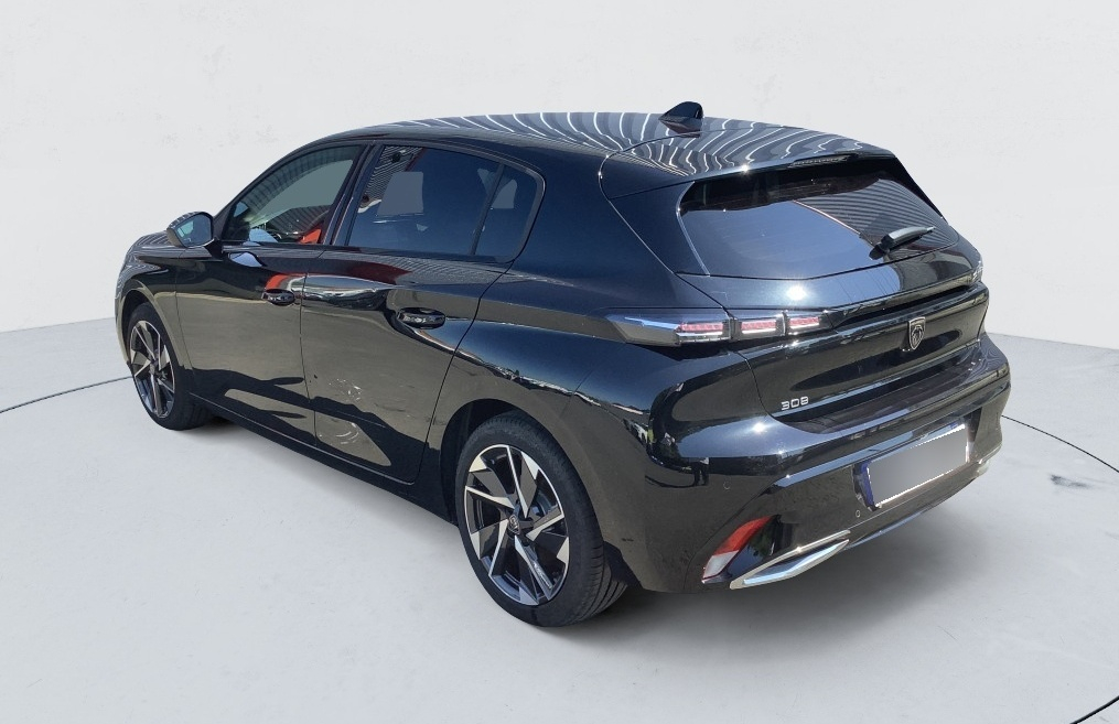 Peugeot 308 — photo 3