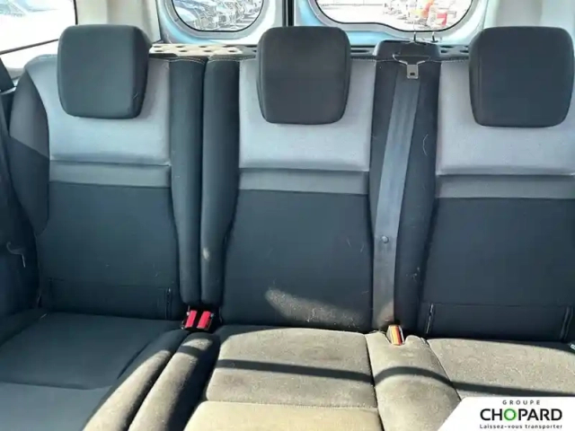 Renault Kangoo blue dci 115 — photo 38
