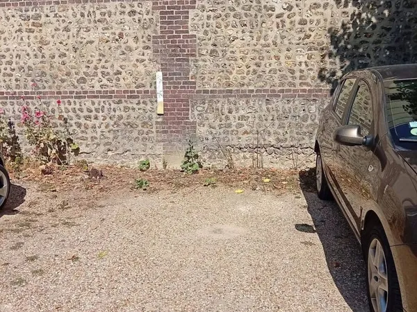 Stationnement Location Rouen   90€