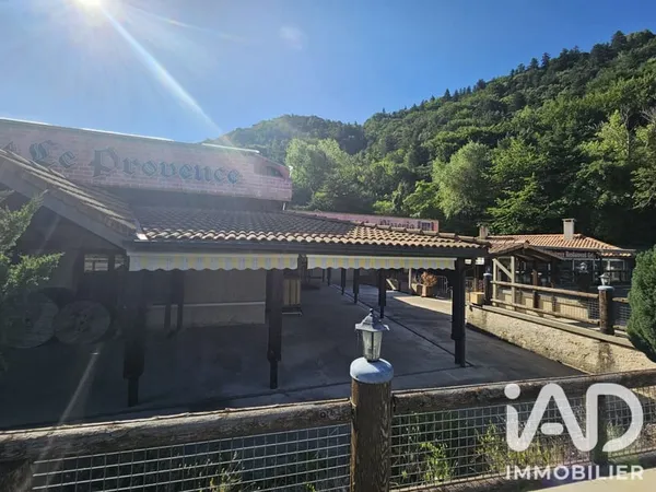 Vente Boutique/Local commercial 300 m²