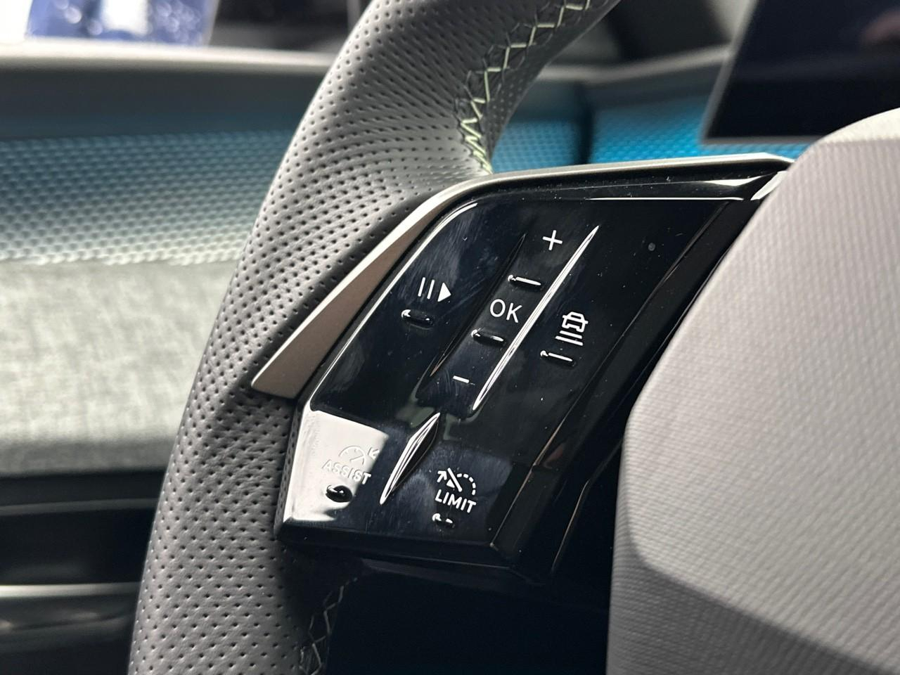Peugeot 3008 hybrid 145 e-dcs6 gt — photo 17