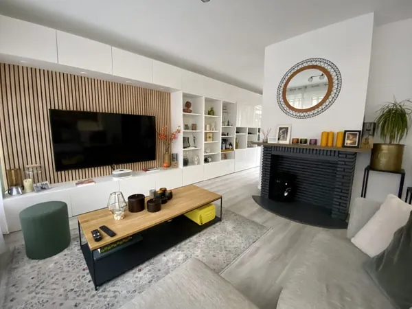 LOOS - Maison bel étage renovée avec garage