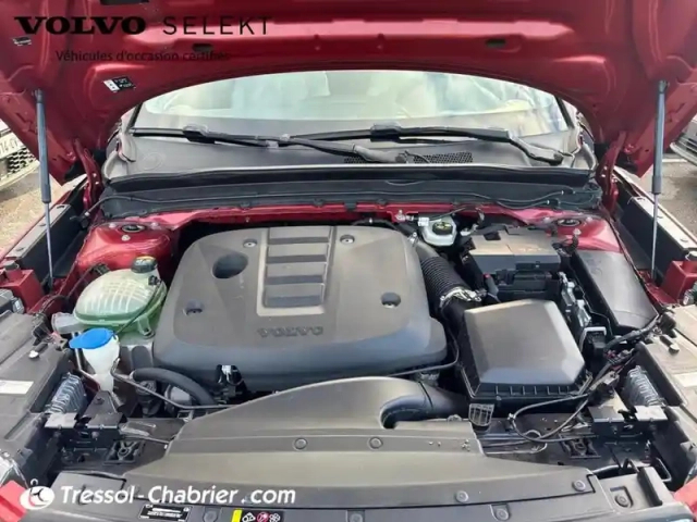 Volvo Xc40 d3 adblue 150 ch geartronic 8 momentum — photo 7
