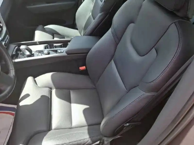 Volvo Xc60 t6 awd hybride rechargeable 253 ch+145 ch geartronic 8 — photo 19