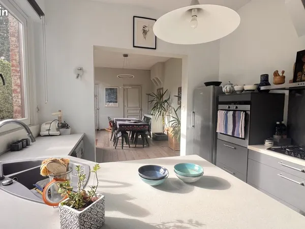 Immeuble de rapport 300 m²