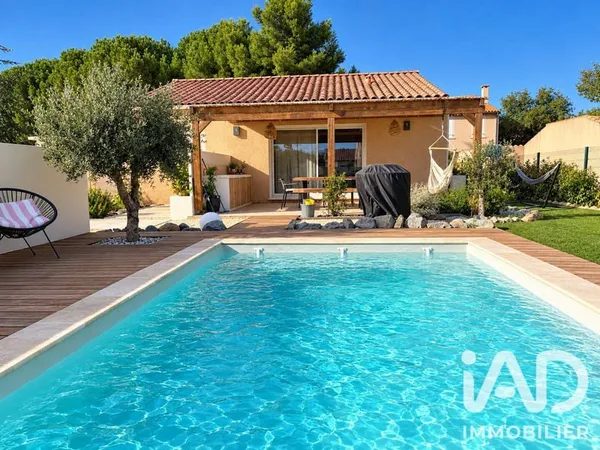 Maison de plain-pied 5 pièces 94 m²