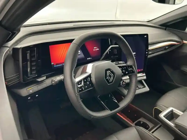 Renault Megane e-tech 220 ch autonomie confort gsr2 — photo 40