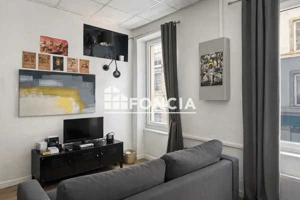 Studio 1 pièce 17 m²