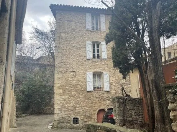 Maison de village en pierre de 135m2