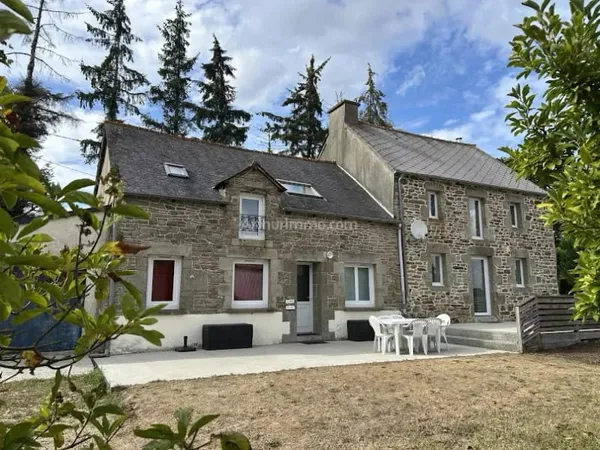 Maison 9 pièces 136 m²