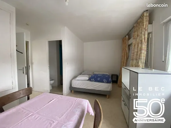 Studio 1 pièce 20 m²